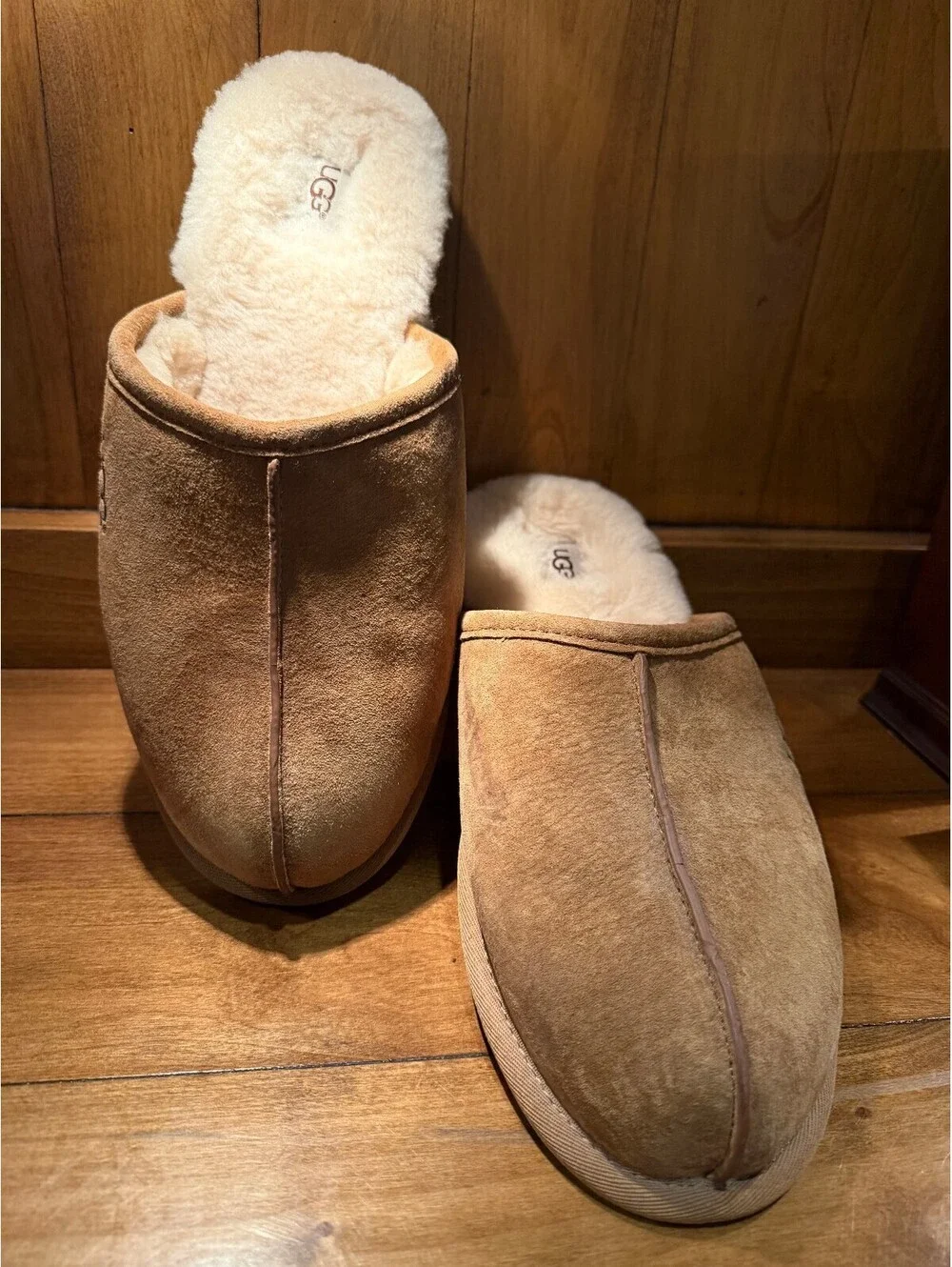 New UGG Men's Classic Suede Shearling Slippers Chestnut Men's Size 14